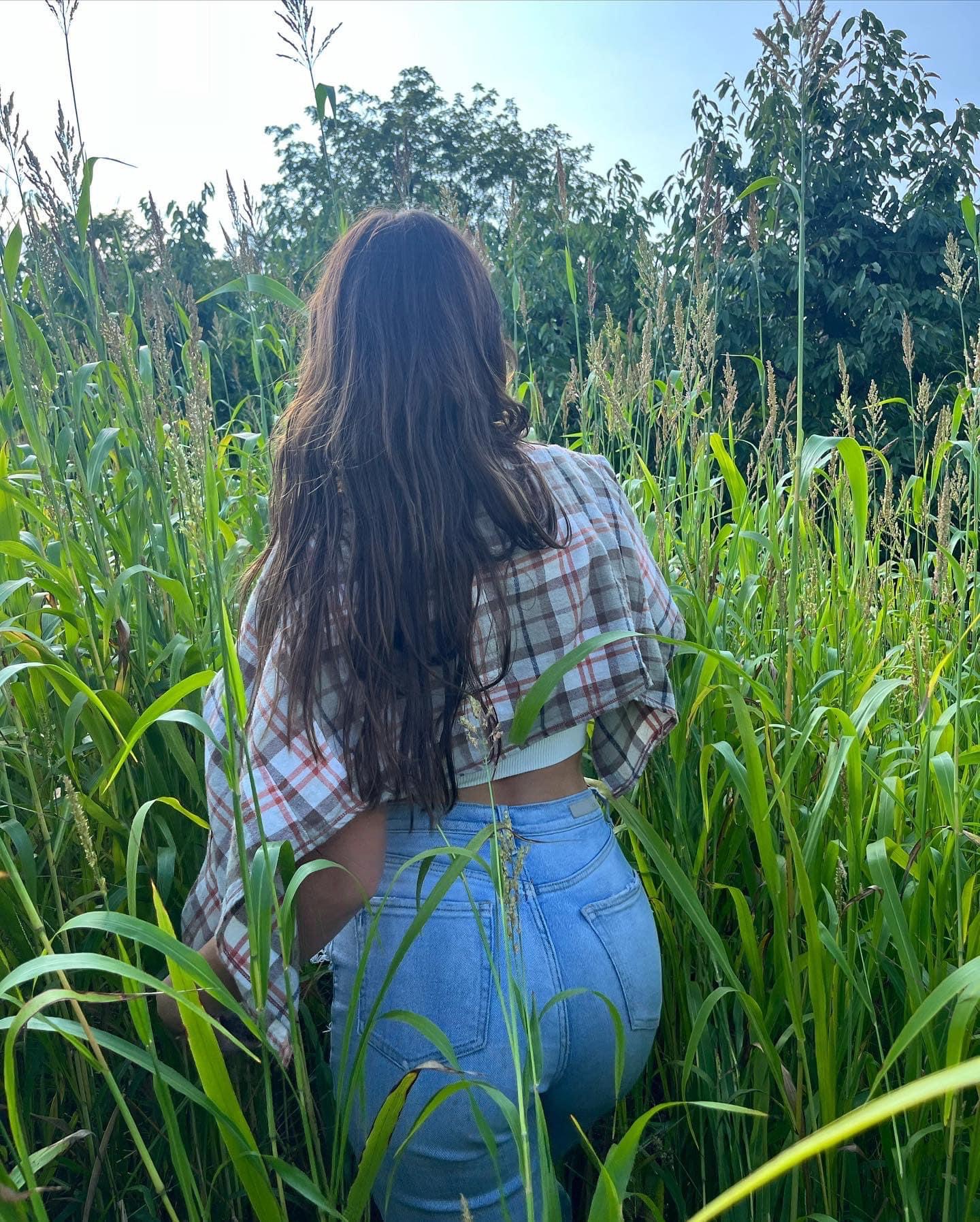 Grace Taylor out on the farm